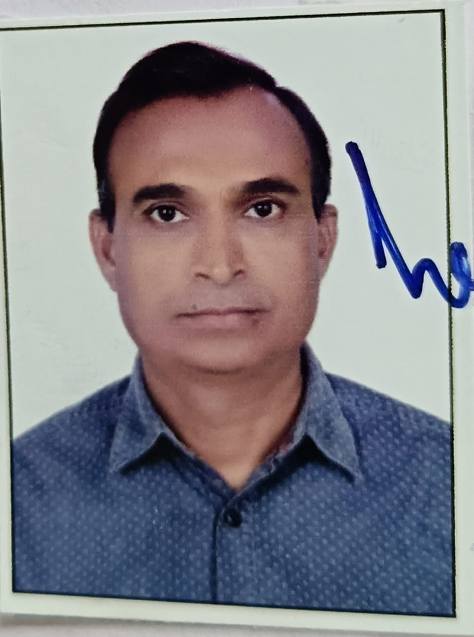 Dr. Paresh J. Khavdu